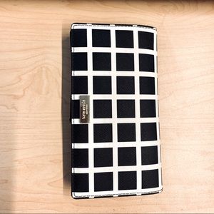 Kate Spade bifold wallet